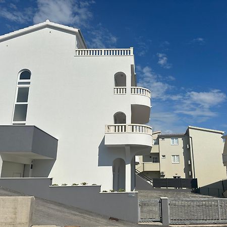 Cala Apartments Stanici Exteriör bild